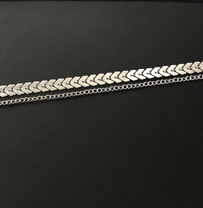 Fishbone Clavicle Chain Sequined Short Necklace Necklace