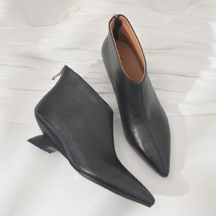 Short Boots French Pointed Toe Shaped Mid Heel Autumn And Winter Women