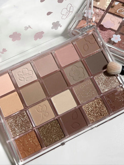 Women's Fashion Matte Pearl Eyeshadow Palette