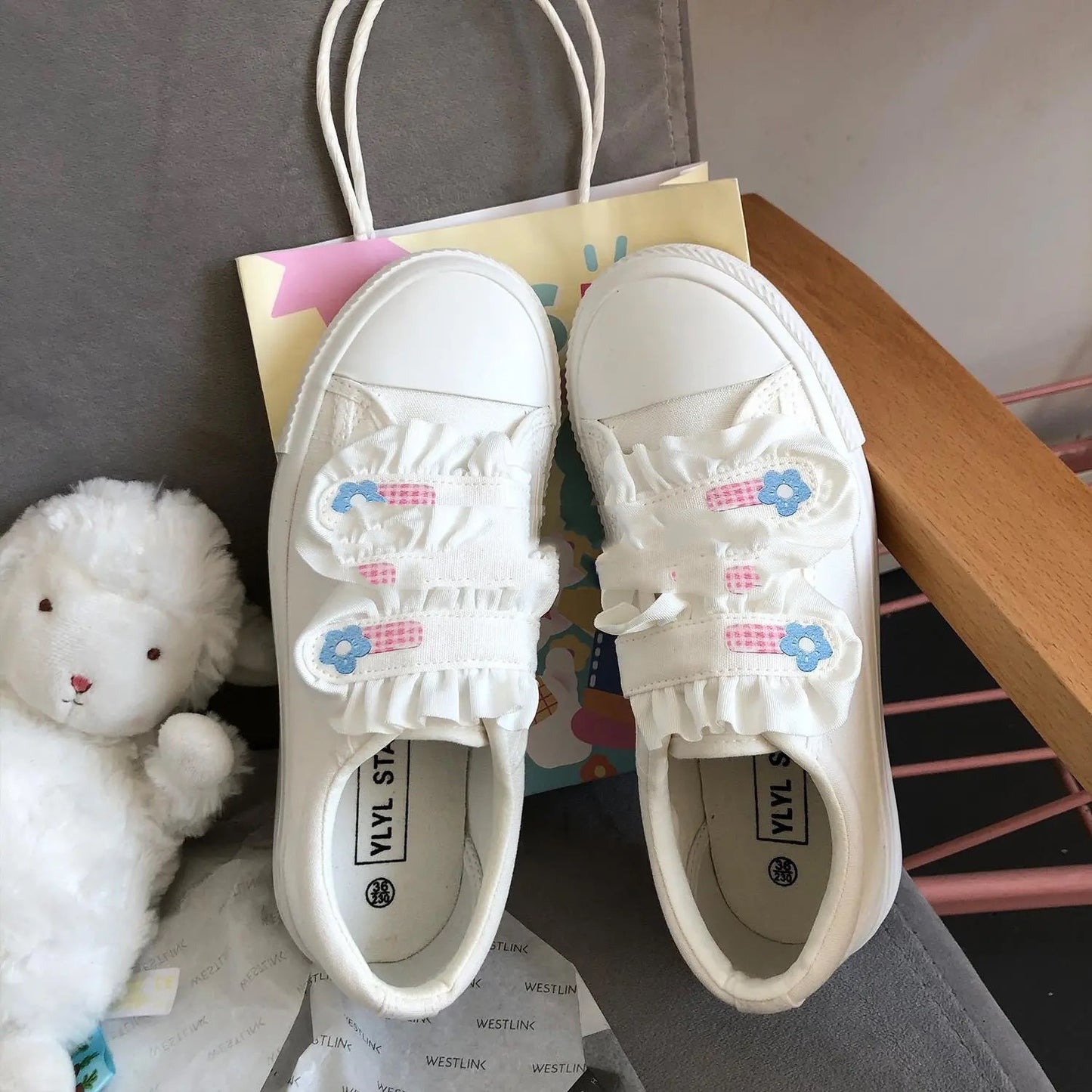Japanese Velcro Sneakers Women Net Red White Shoes Canvas Shoes