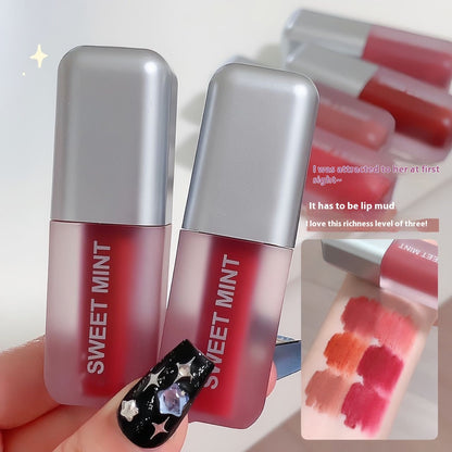 Velvet Lip Lacquer Matte Finish Long Lasting And Does Not Fade No Stain On Cup Lip Mud