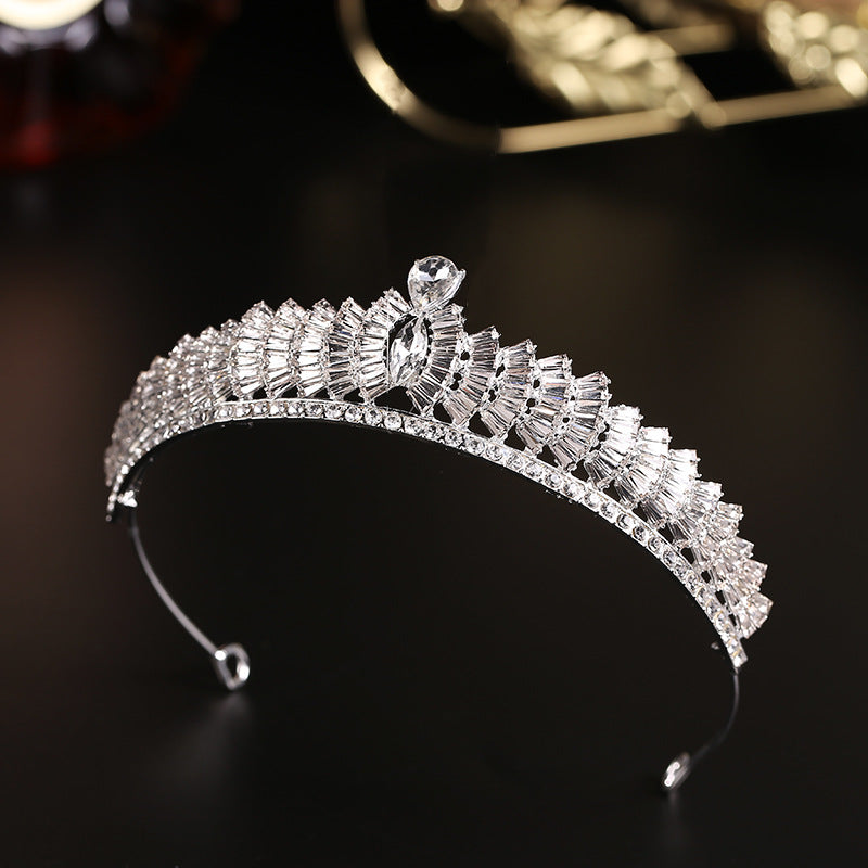 Simple Rhinestone Alloy Crown Hair Ornament