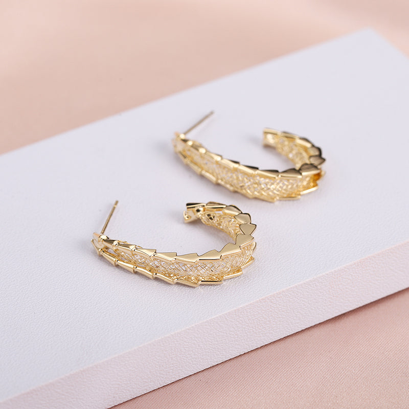 Retro Earrings Female Net Red Earrings Personality Sexy Earrings