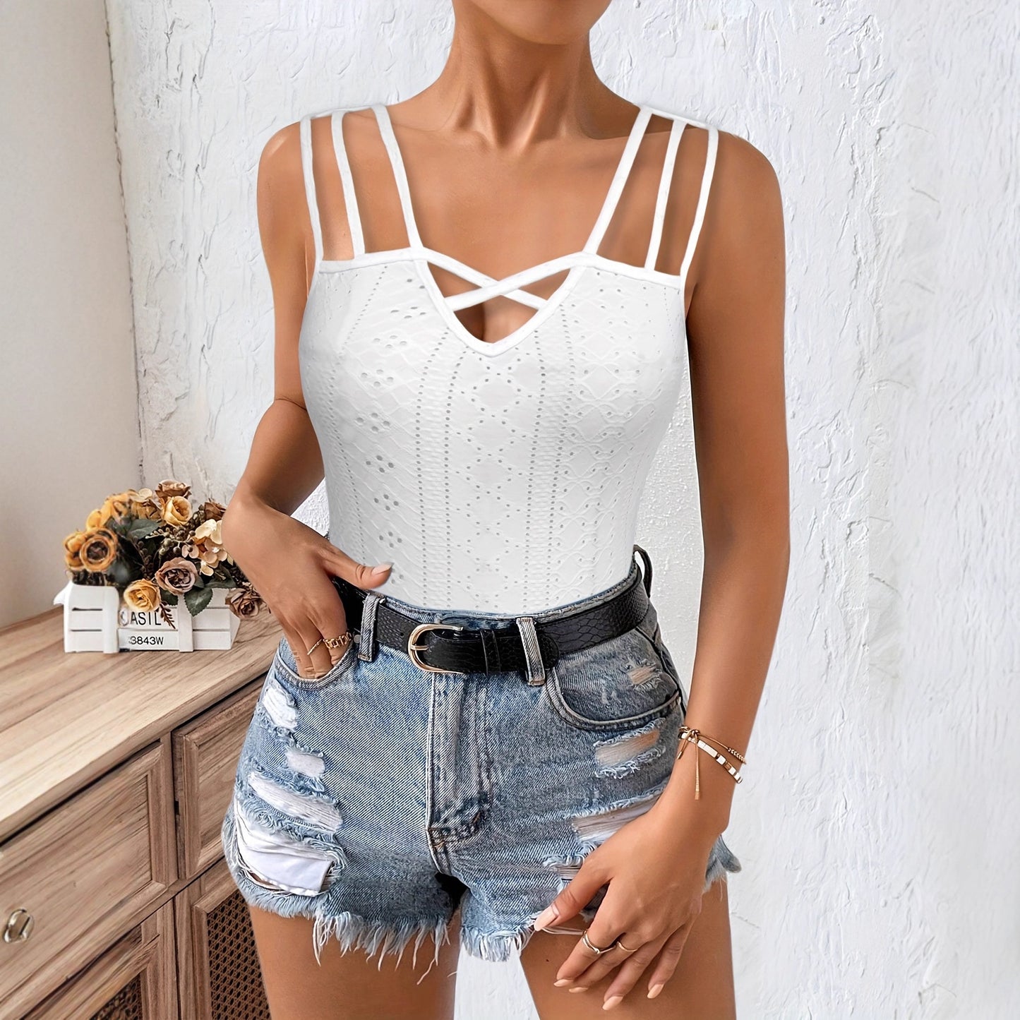 Mesh Embroidery Three-strap Solid-color Camisole Top With Cutout Design
