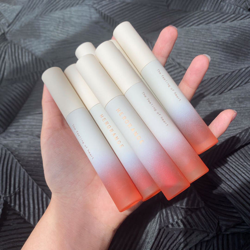 HERORANGE Celesta Velvet Lip Lacquer Matte Finish Lipstick Air Lip Gloss Lip Mud Female Student